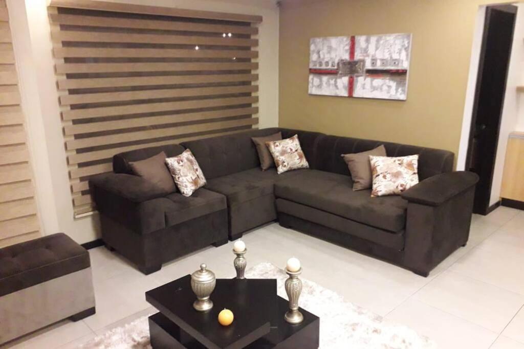 Moderno Departamento 3B En Condominio La Victoria Cuenca Ngoại thất bức ảnh